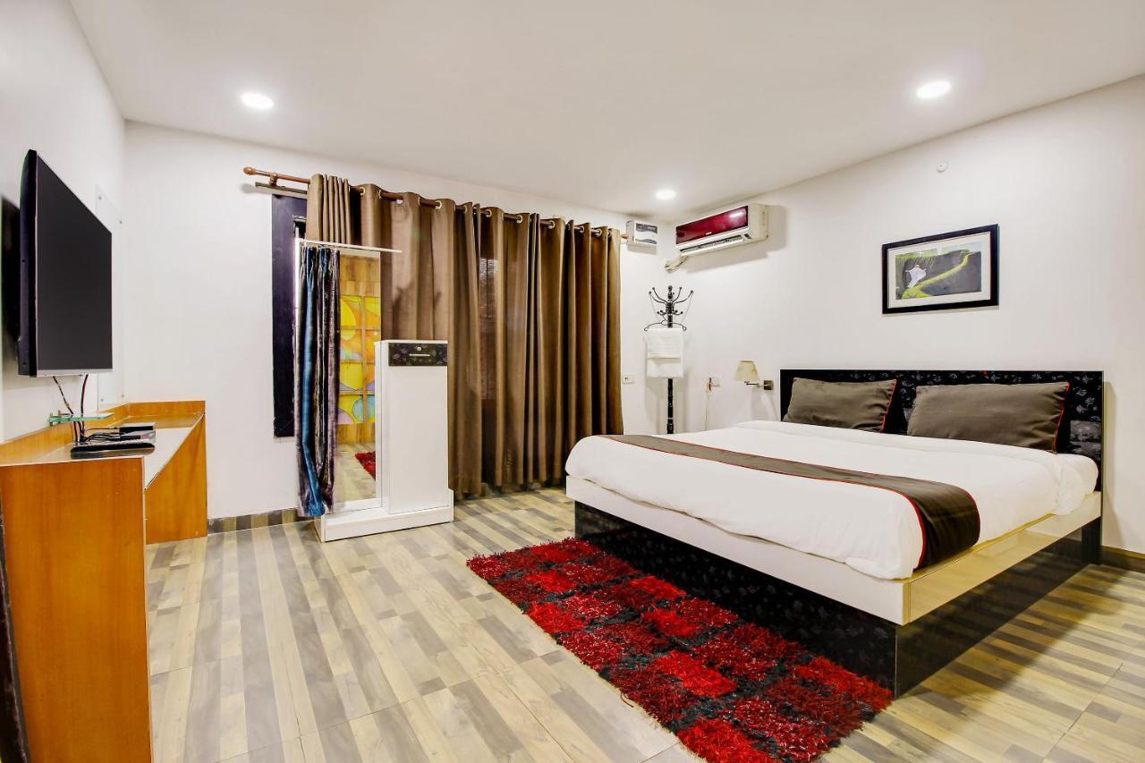 Oyo 2794 Hotel Plaza Inn Γουβαχάτι Εξωτερικό φωτογραφία